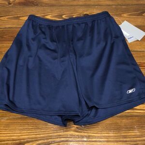 NWT Reebok Men’s Workout Shorts W/gray liner